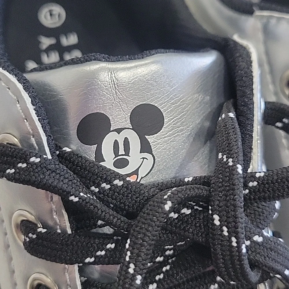 Silver Metallic Disney Mickey Mouse Sneakers Tennis Shoes Sz 7